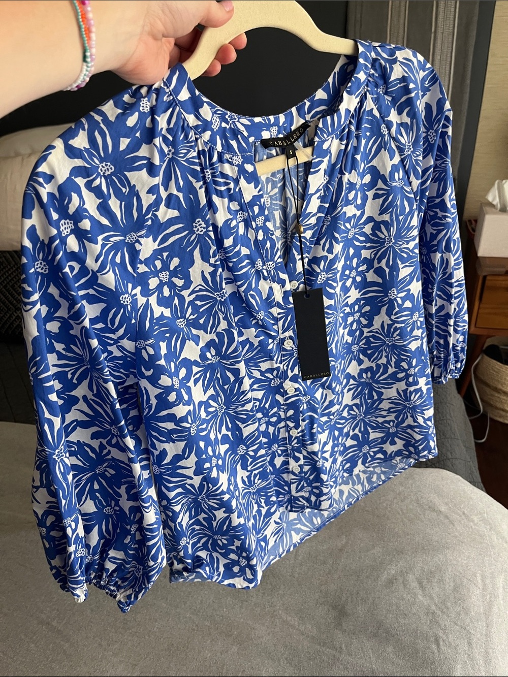 Caballero Coastal Blue Floral Split-Neck Women's Blouse Sz S NWT
